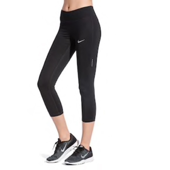 Nike Power Essential Running Capri